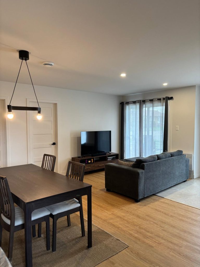 338 rue St-Raphaël-7